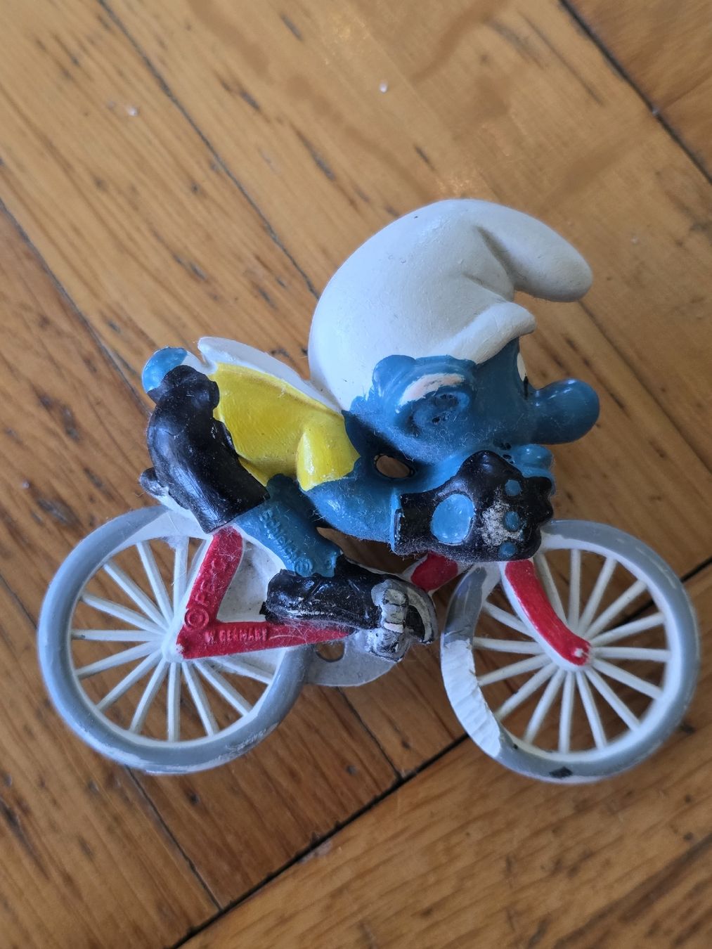 Figurines: Schlumpf auf dem Velo Schlümpfe – D'occasion à Dorf par Echo_Elements 1
