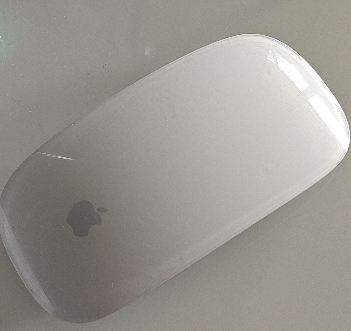 Apple Maus: Apple Magic Mouse 2 - Excellent Condition, Swiss Sale! – Gebraucht aus Dübendorf von bea_l77t