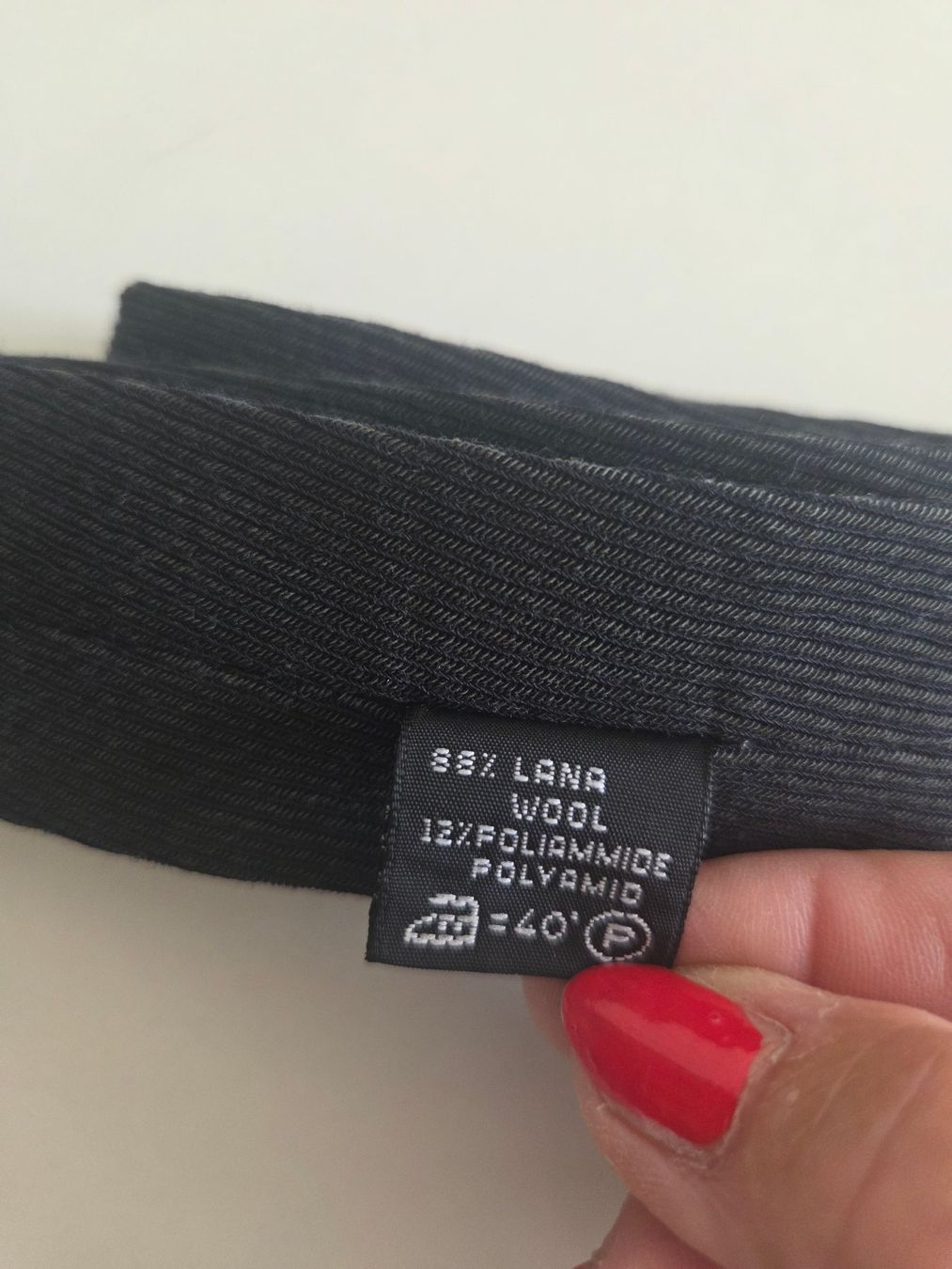 Armani Cravates: Krawatte von Giorgio Armani – D'occasion à Oberrieden par Smart570 4