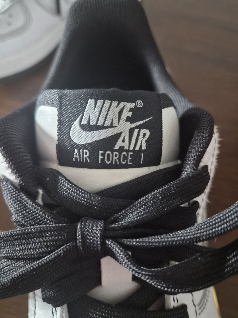 Nike Scarpe da donna: Nike Air Force 1 Turnschuhe – Usato da Glattfelden venduto da Ivana5288 4
