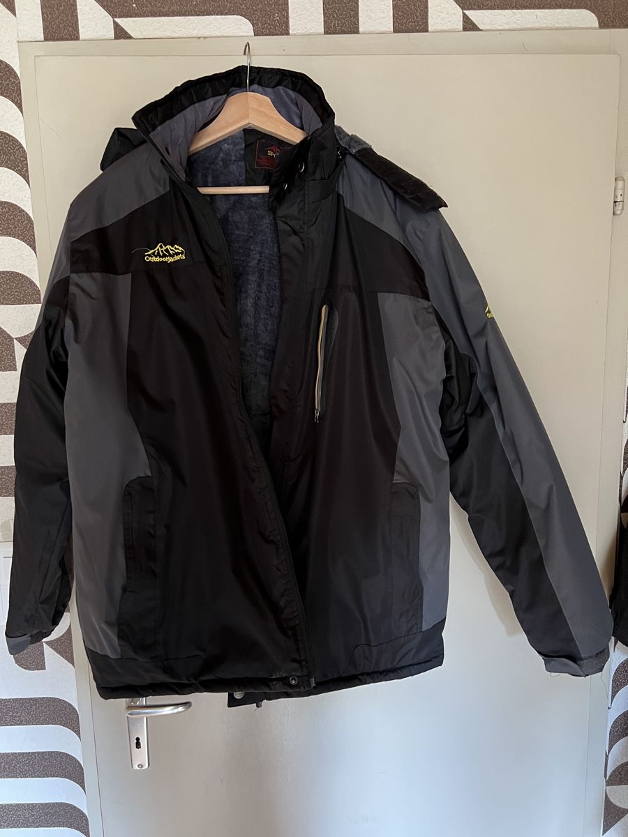 Jacken: Winterjacke Outdoor – Gebraucht aus Reigoldswil von Gora5
