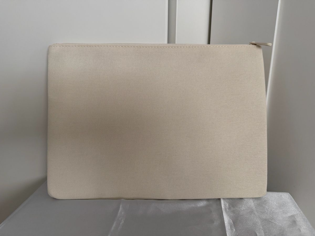 Dior Trousses de maquillage: Dior Necessaire Pouch  – Neuf avec emballage d'origine à Bern par Blueangel6 5