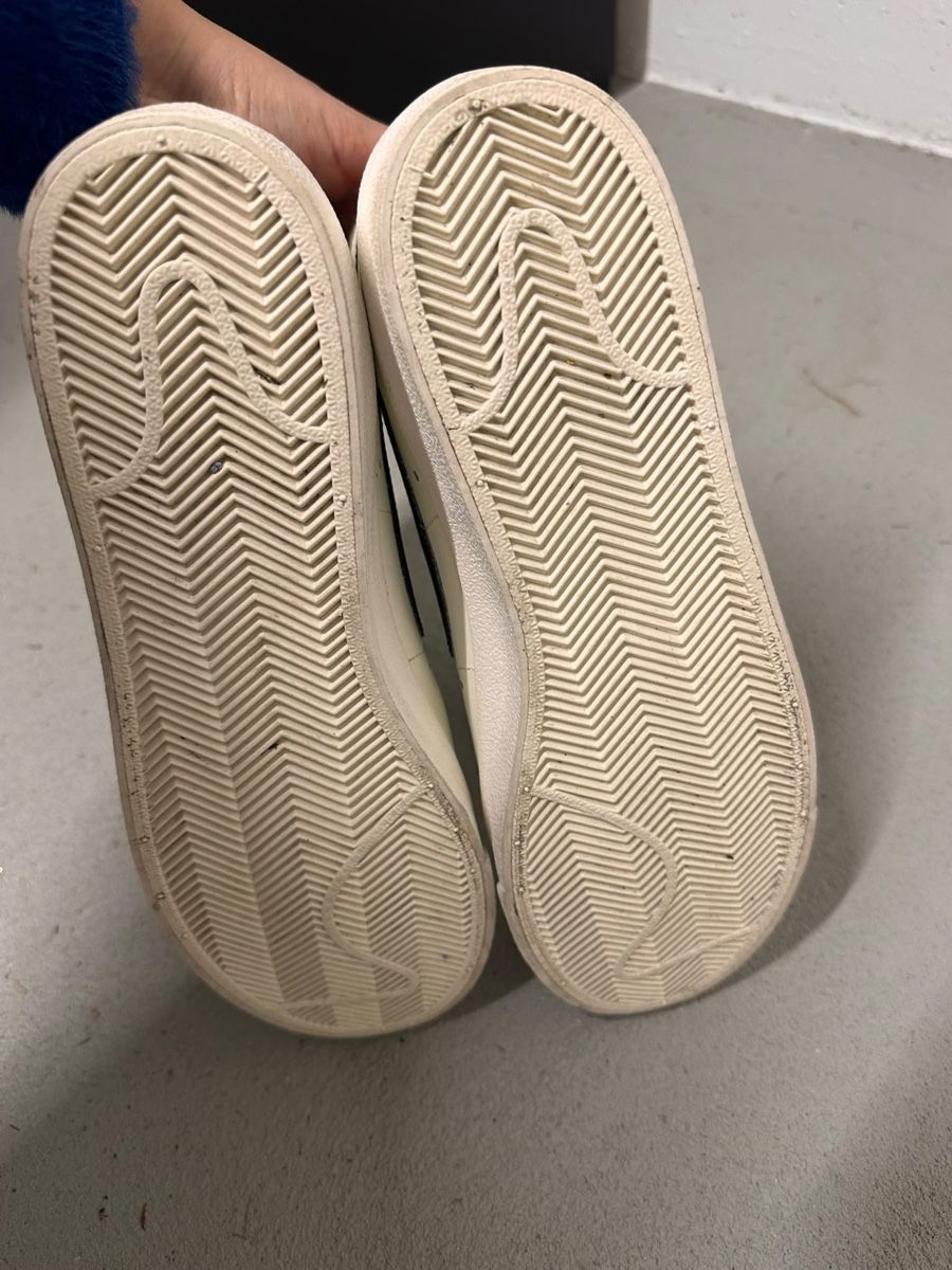 Nike Scarpe da uomo: Nike Sneakers – Usato da Baar venduto da Lila2006 2