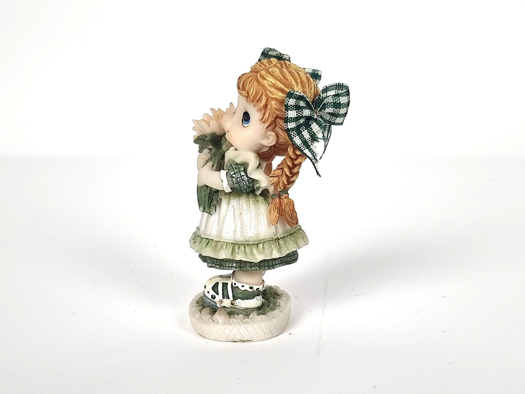 Statuette: Steinfigur Mädchen – Usato da Urtenen-Schönbühl venduto da Restwert_Schoenbuehl 1
