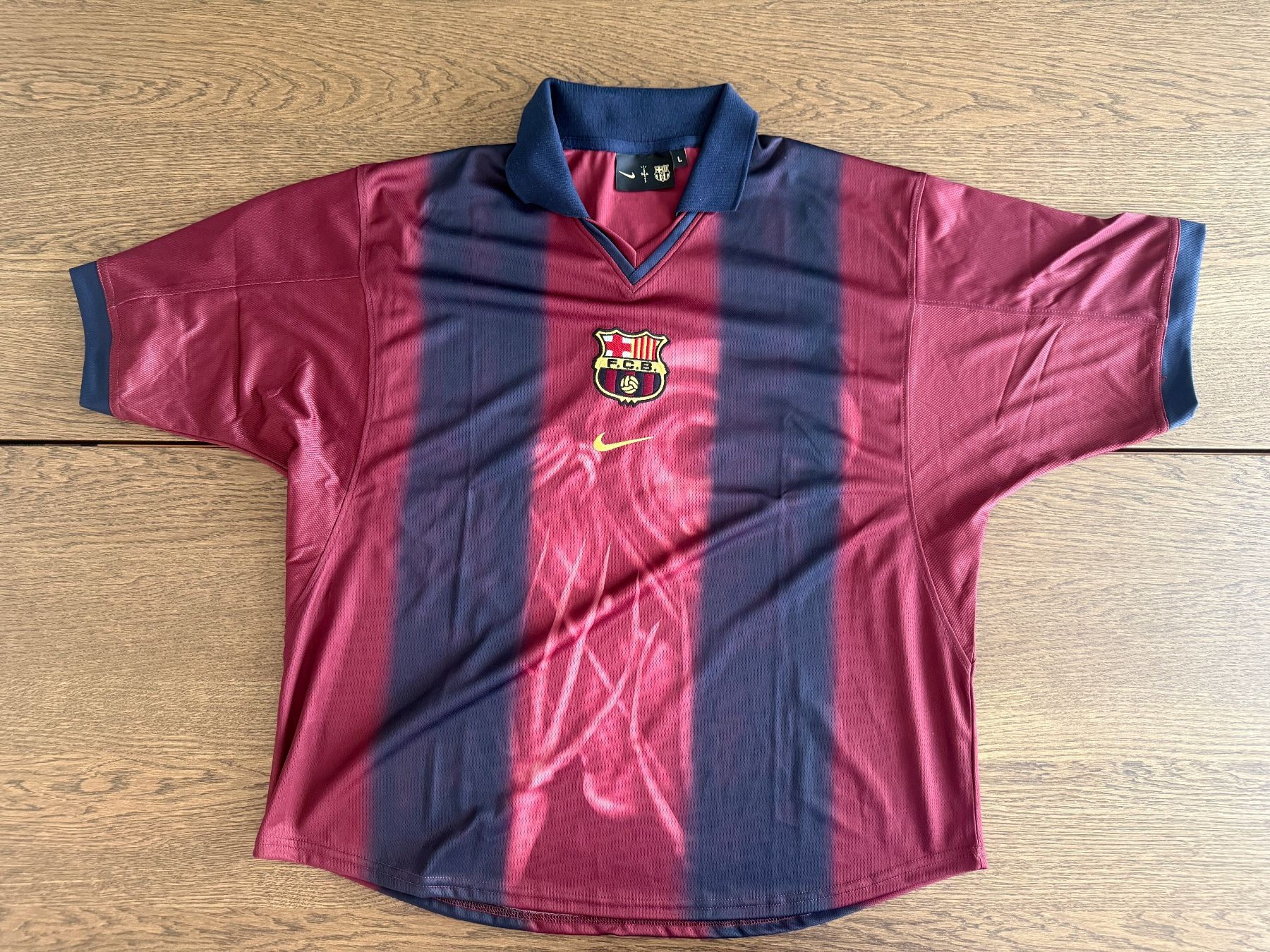 FC Barcelona Canottiere & Pantaloni: Fc Barcelona x Travis Scoot Tee – Nuovo e nell'imballaggio originale da Winterthur venduto da lolmarco 1