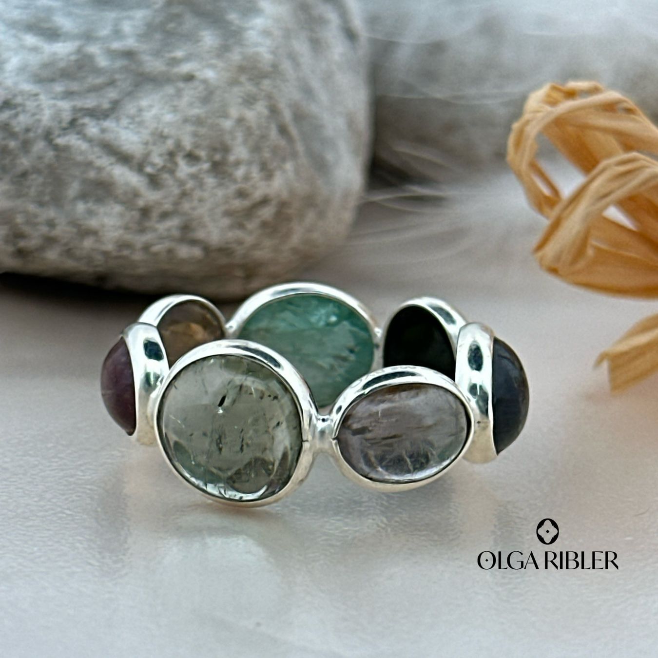 Olga Ribler Bagues: Spaghetti-Ring Regenbogen-Mondstein Grösse 60 – Neuf (Voir description) à Luzern par Schmuckoutlet 4