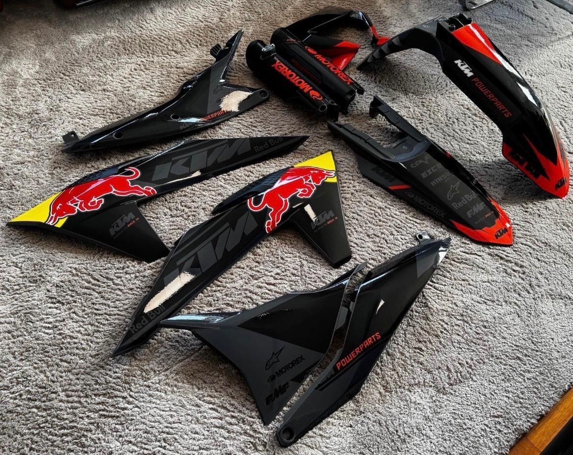 KTM Tutti i ricambio per moto: Plastik-Kit KTM – Nuovo (secondo la descrizione) da Oberwil-Lieli venduto da onetwotree 1
