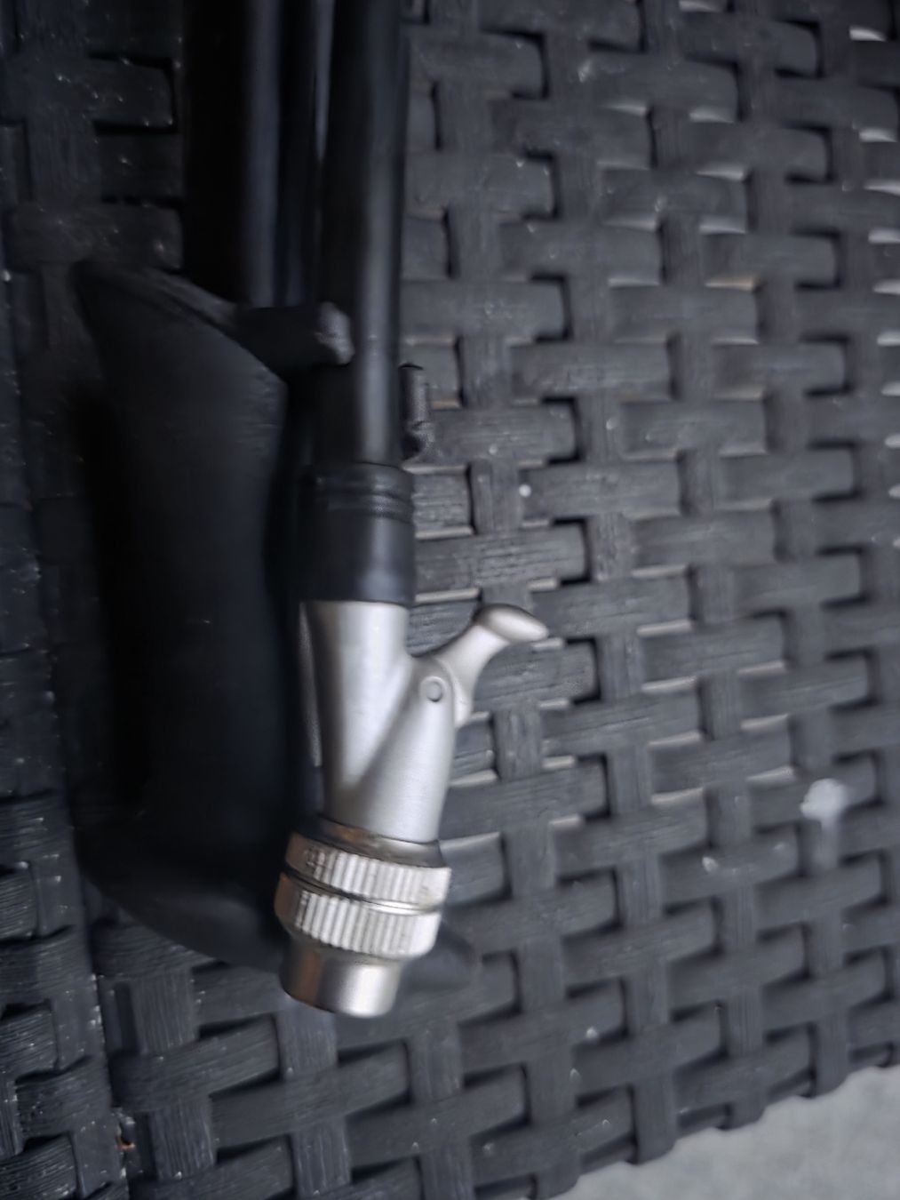 Pompe: PRO CRAFT Fahrradpumpe mit Manometer fast ungebraucht – Nuovo (secondo la descrizione) da Riniken venduto da Strikeone 2