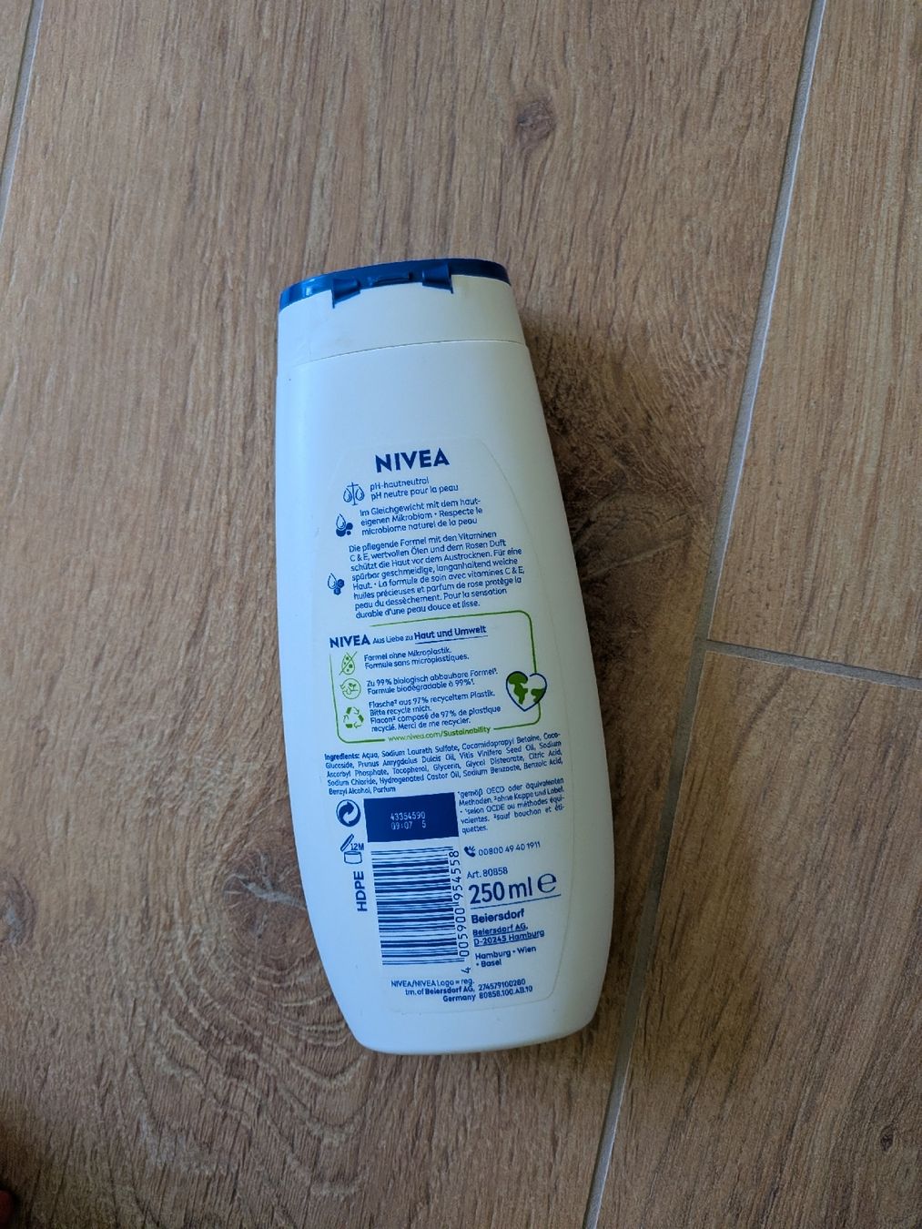 Nivea Duschen: Nive Duschgel Rose & Almond – Neu und originalverpackt aus Eschenbach SG von SanFranciscoCalifornia 1