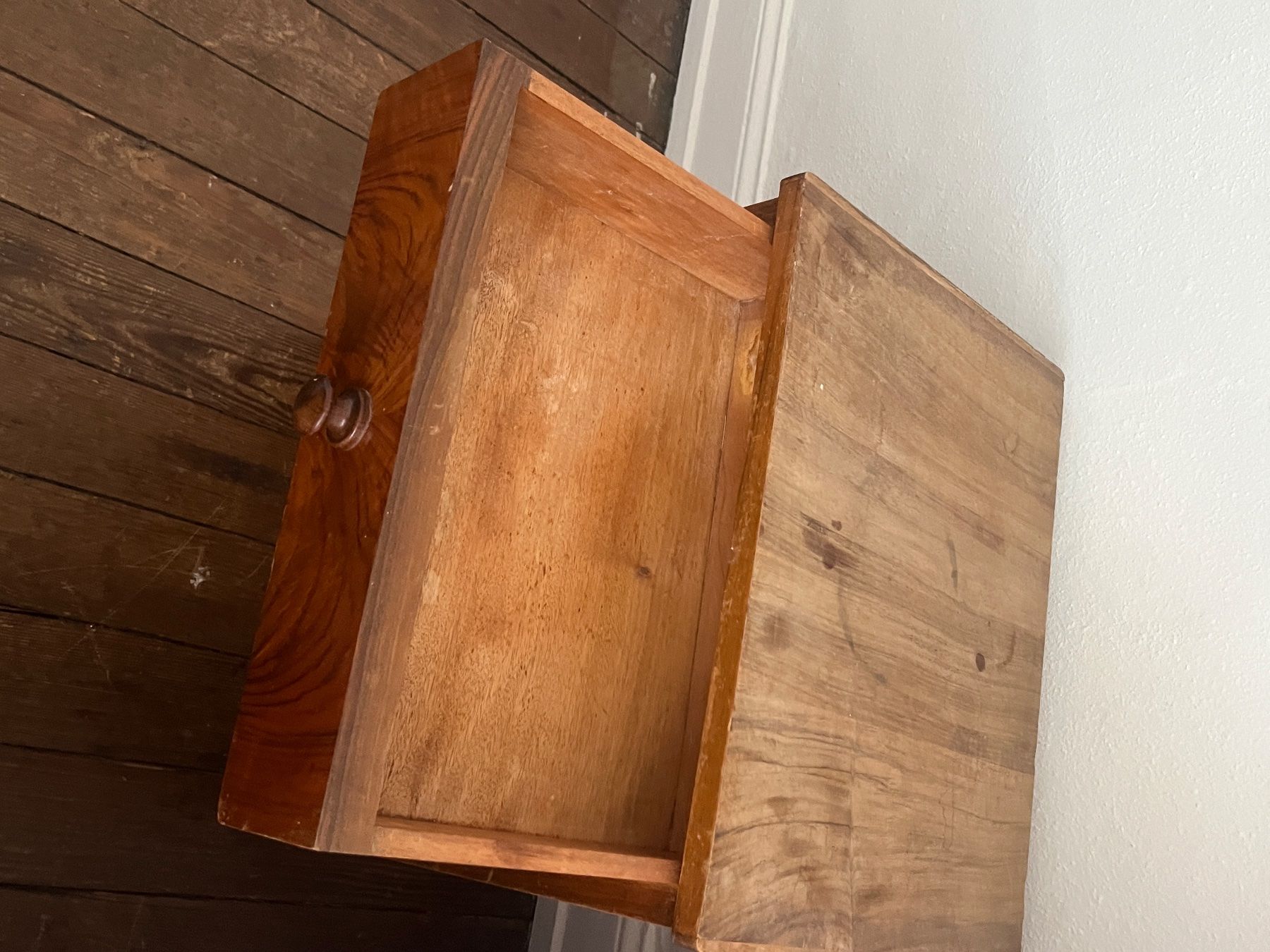 Tables de nuit: Holzkommode, Nachttisch – D'occasion à Zürich par monamele 2