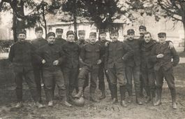 Militare Militär Militaire