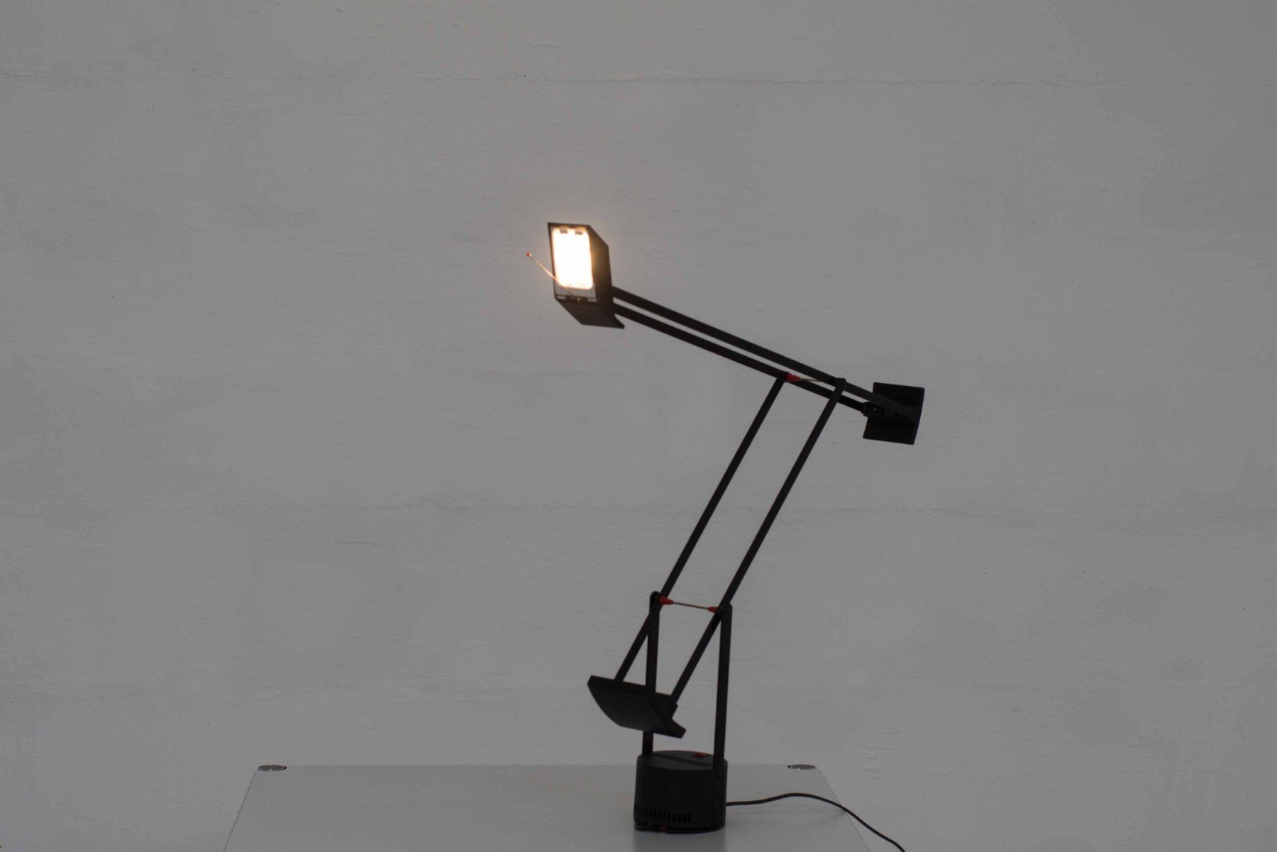 Artemide Lampade: Richard Sapper Tizio 50 Leuchte von Artemide – Usato da Zürich venduto da STUZH38 7