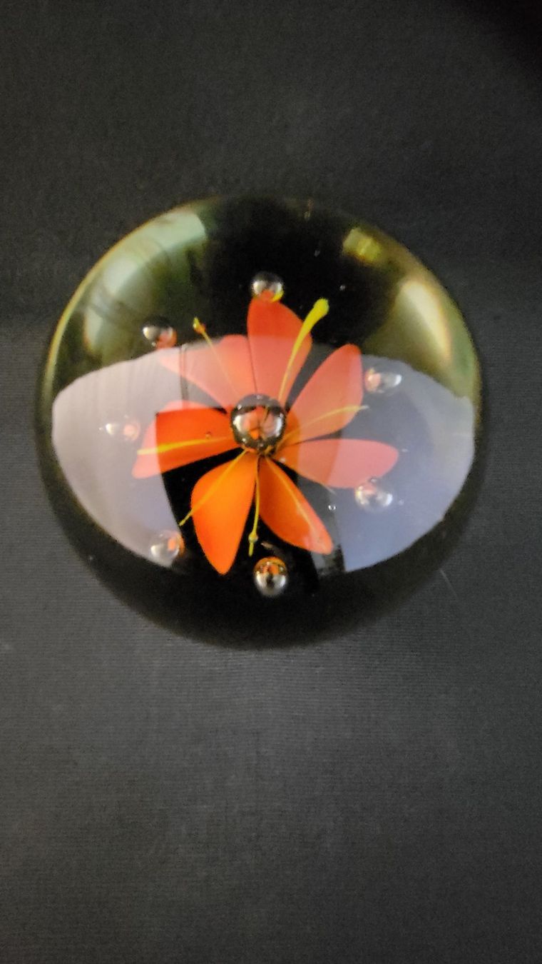 Statuette: Grosses Paperweight – Usato da Basel venduto da spinne02 1