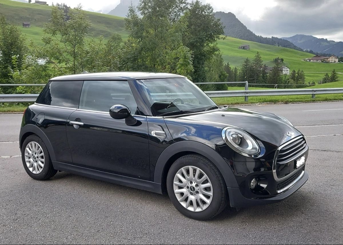 Mini Autos: Mini Cooper, Schaltwagen – D'occasion à Tübach par Laba1990