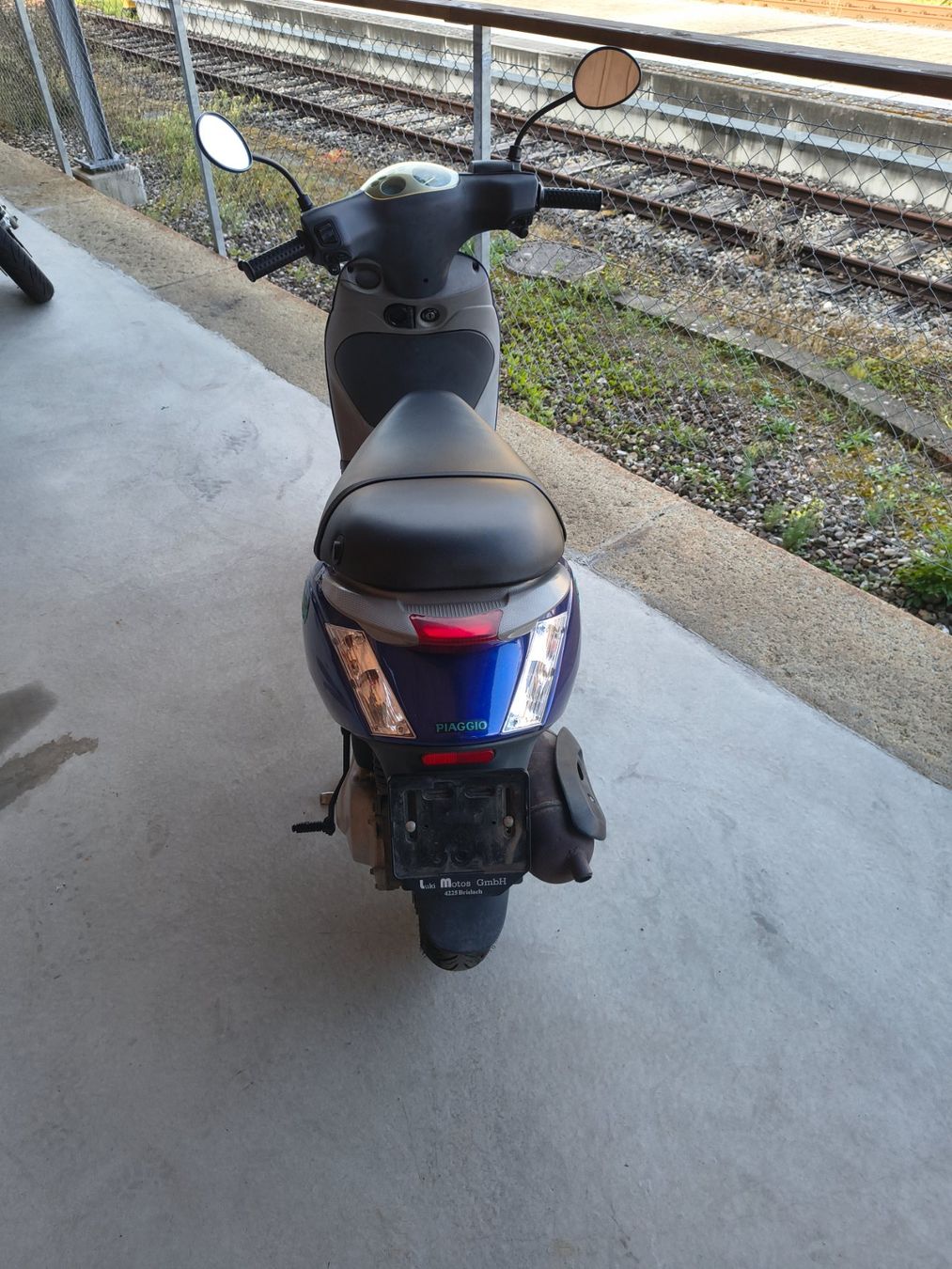 Piaggio Scooter: Piaggio Zip 50  blau Roller / Scooter – Difettoso da Laufen venduto da Dreier_Motos_AG 5