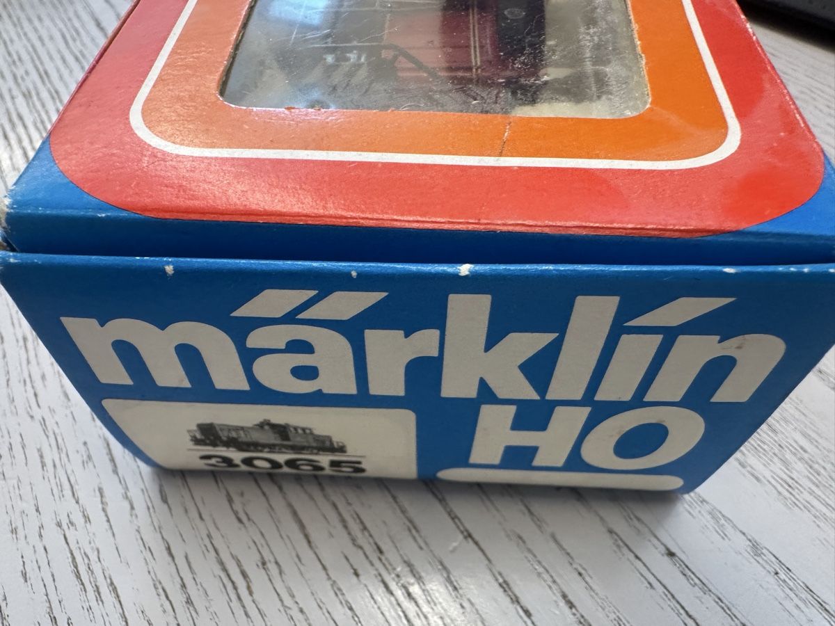 Märklin Modellini di ferrovie: Märklin 3065 DB BR 260 V60 TELEX – Usato da Lupsingen venduto da New-Haven 8