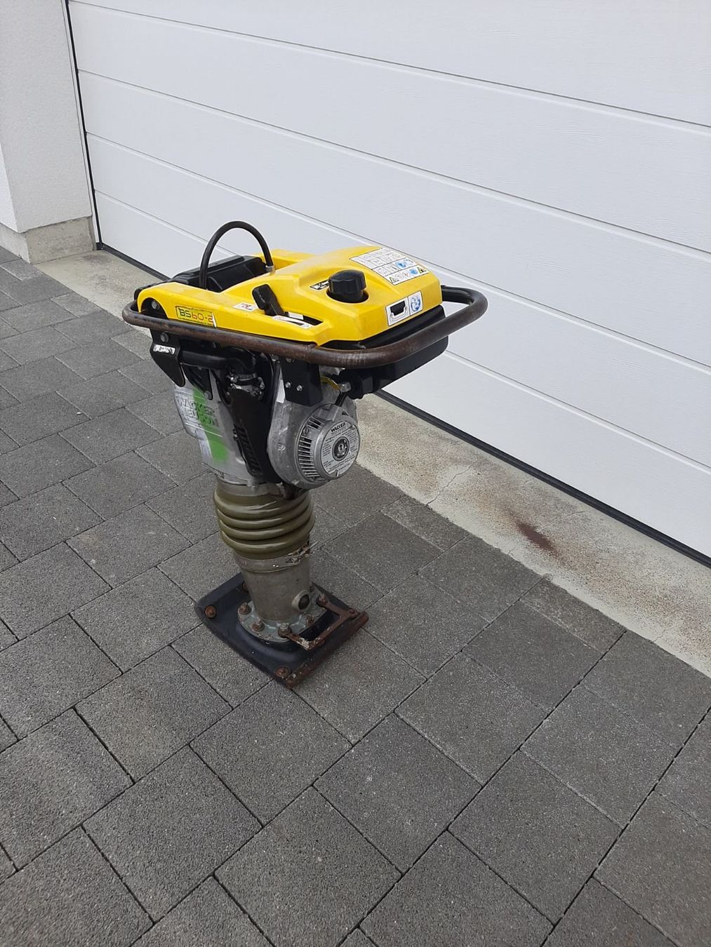 Wacker Neuson Toutes les machines: Grabenstampfer Rammer Wacker Neuson – D'occasion à Rain par Kleinmoto 4