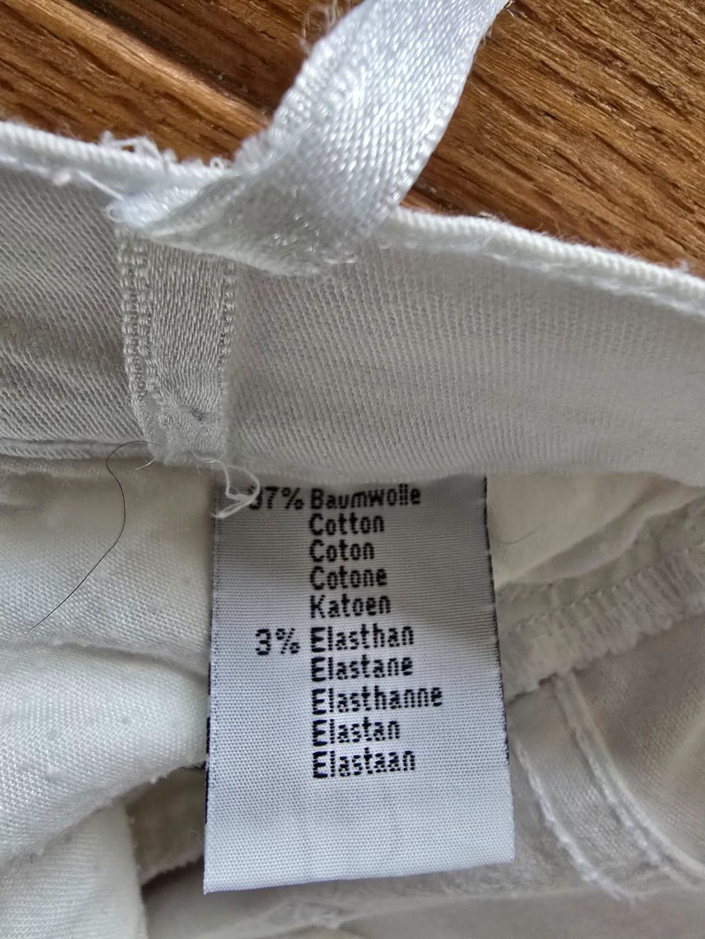 Jeans: SCHÖNE WEISSE JEANS GRÖSSE 42 – Usato da Möriken AG venduto da rowyta 5