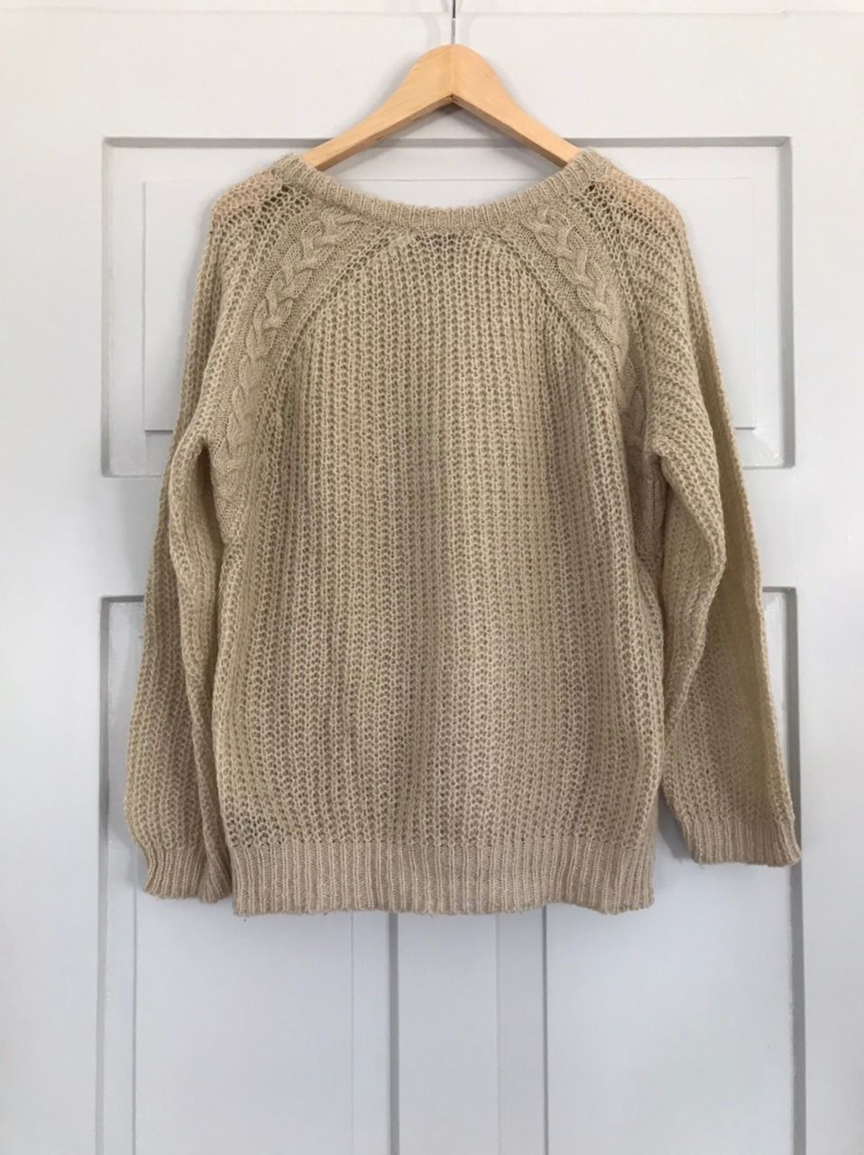 Maglioni & Felpe: BDG Strickpulli beige grobmaschig (M) – Usato da Zürich venduto da lanouvelle 1