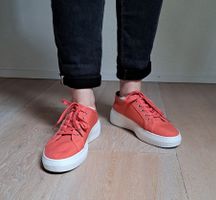 Estrodonna Sneaker