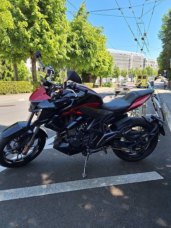 Strada: Roadster 35 kW rapport qualité-prix imbattable – Usato da Préverenges venduto da Pmiranda 2