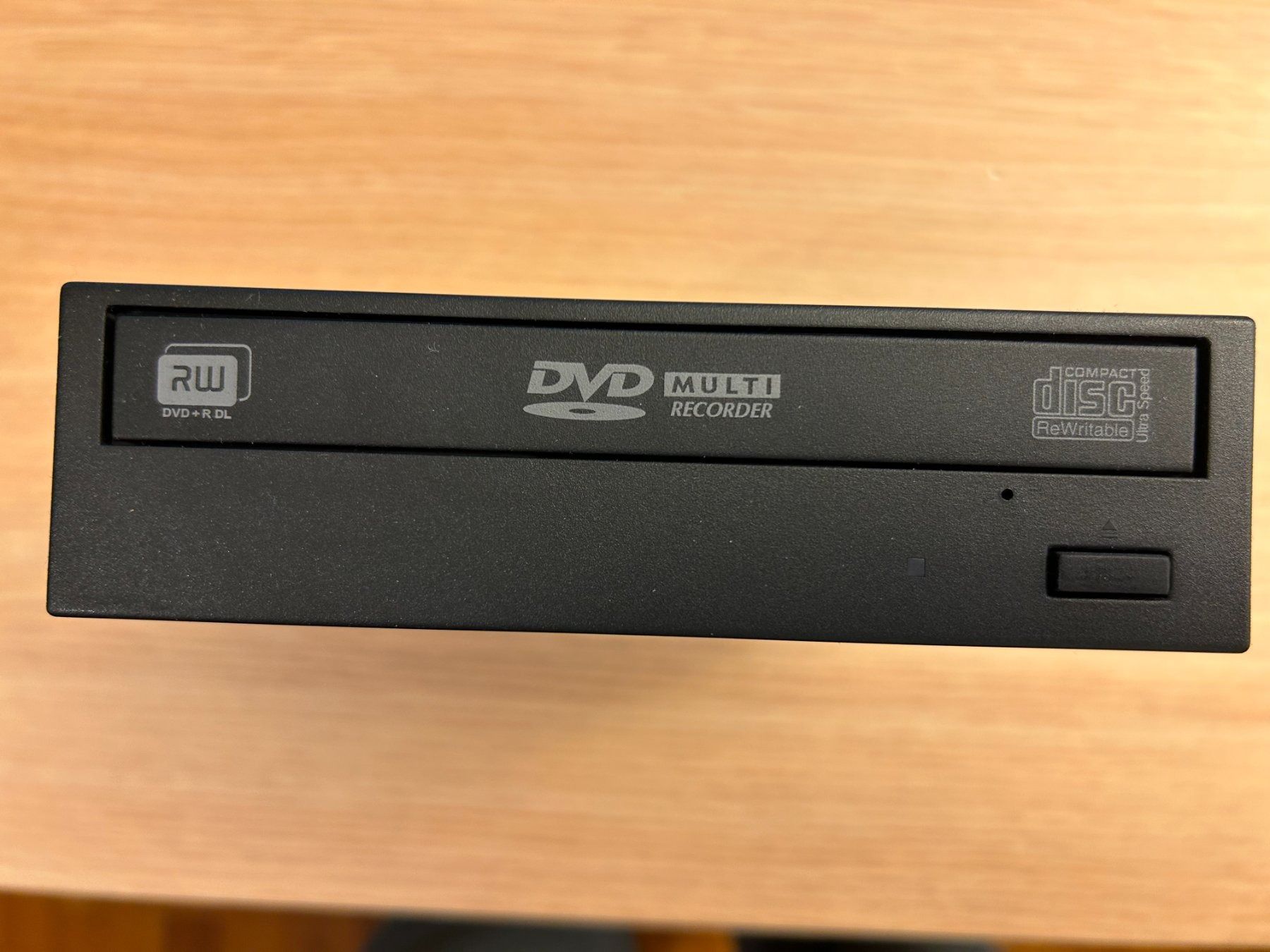 Samsung Registratori: DVD Writher Model TS-H653 (für Einbau in PC) – Usato da Hinwil venduto da steelpuls