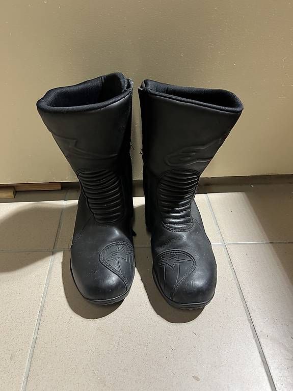 Alpinestars Scarpe da uomo: Bottes moto Alpinestars 38 – Usato da Onex venduto da Bazma