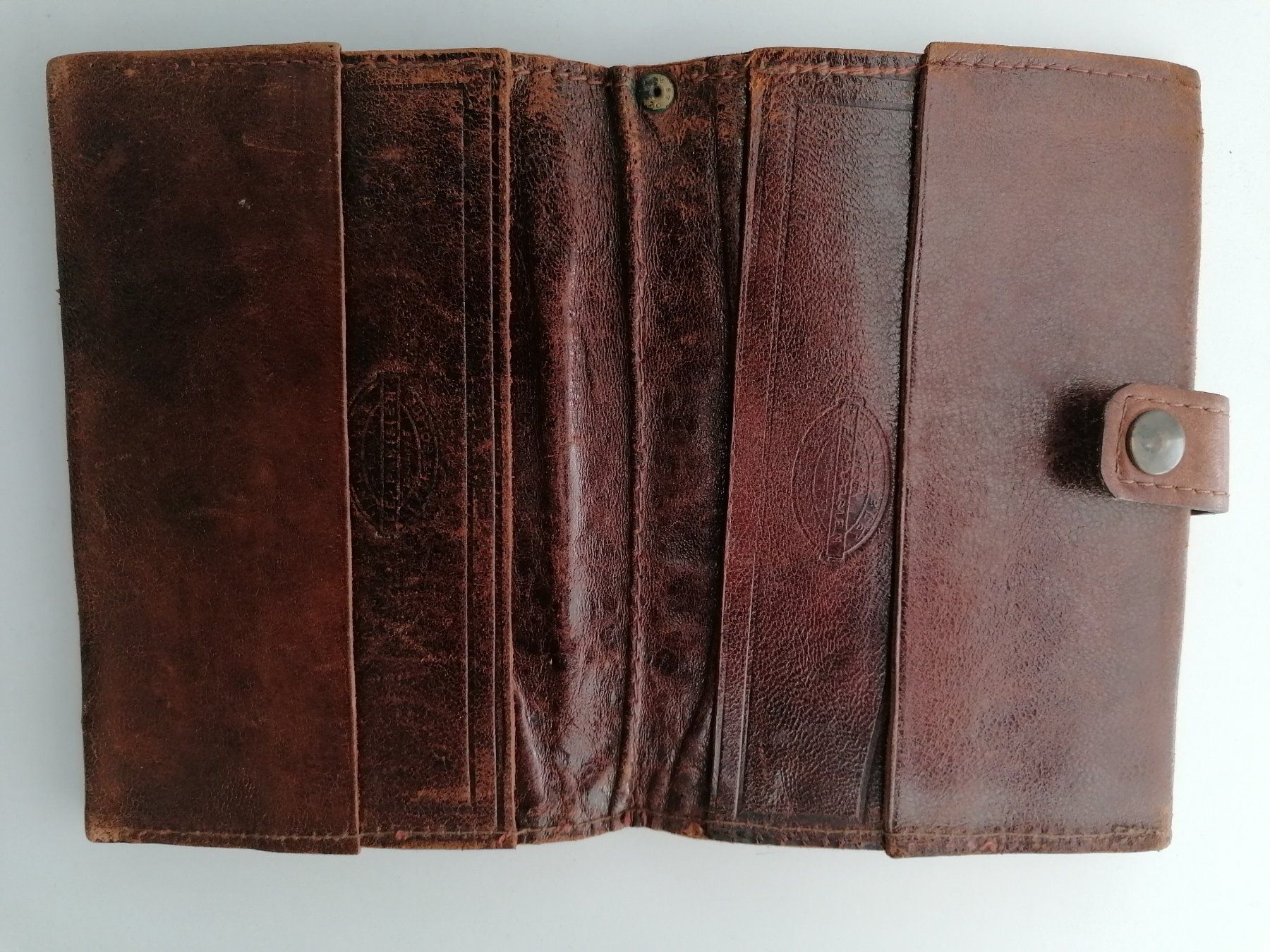 Portafogli: Antike Lederbrieftasche geprägt – Usato da Bottmingen venduto da dah_cfj9 2