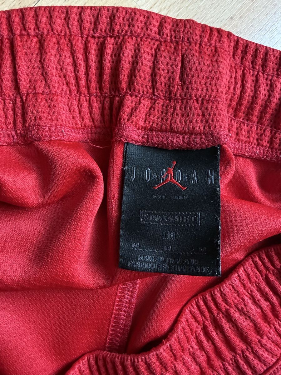 Leibchen & Hosen: Basketball Tank Top mit Shorts – Gebraucht aus Riehen von dku_s9gx 4