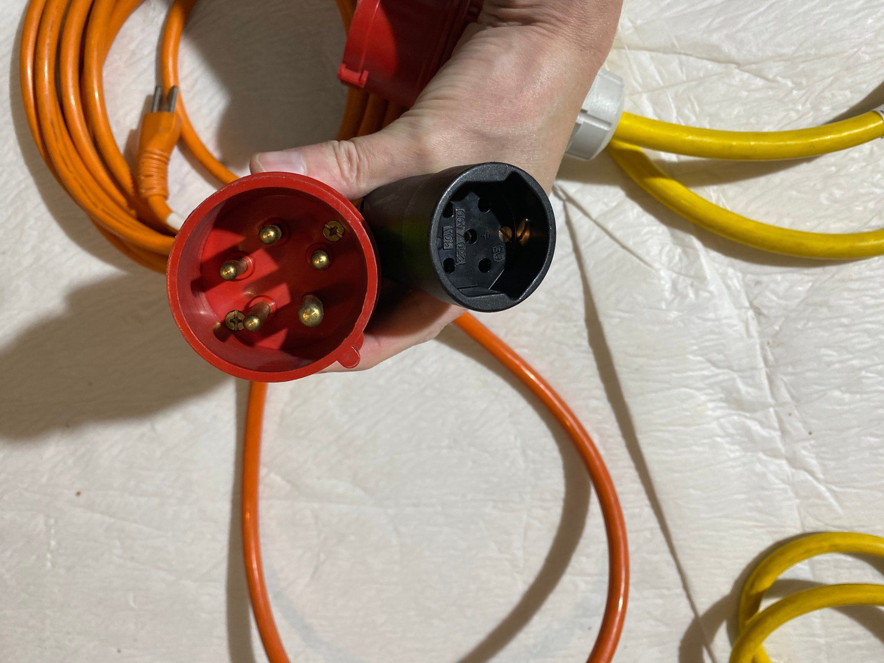 Cavi: Adapter Set Überganskabel CEE16 CEE32 Typ15 Typ25 Typ12 T23 – Usato da Reinach BL venduto da Herzogtech 6