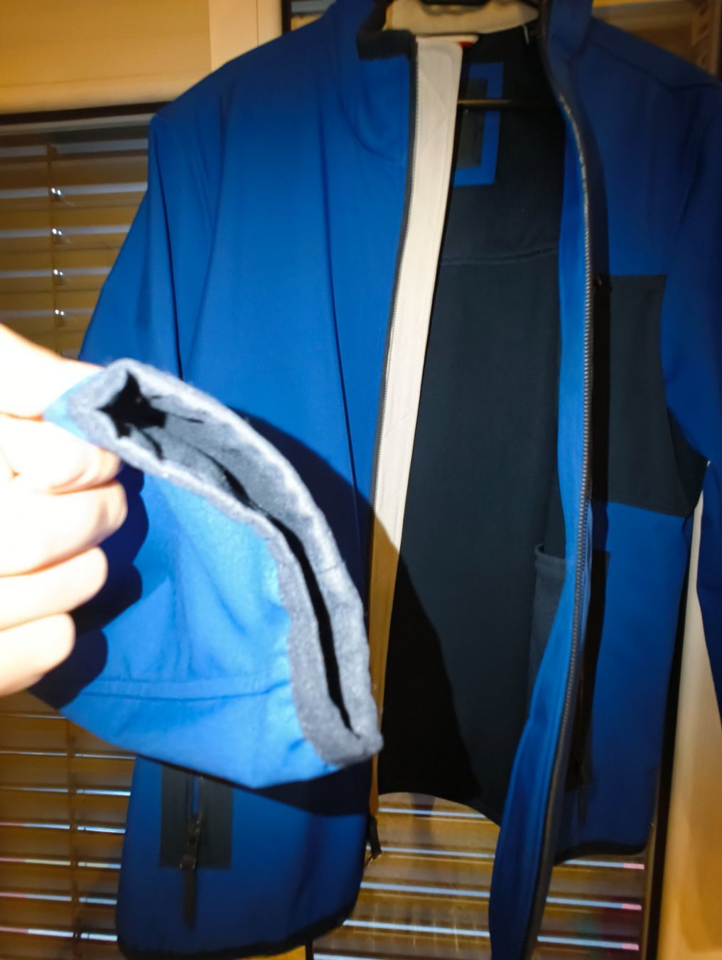 Giacche: Jacke von Tommy Hilfiger grösse L – Nuovo (secondo la descrizione) da Zürich venduto da brockenhaus_ZH 4