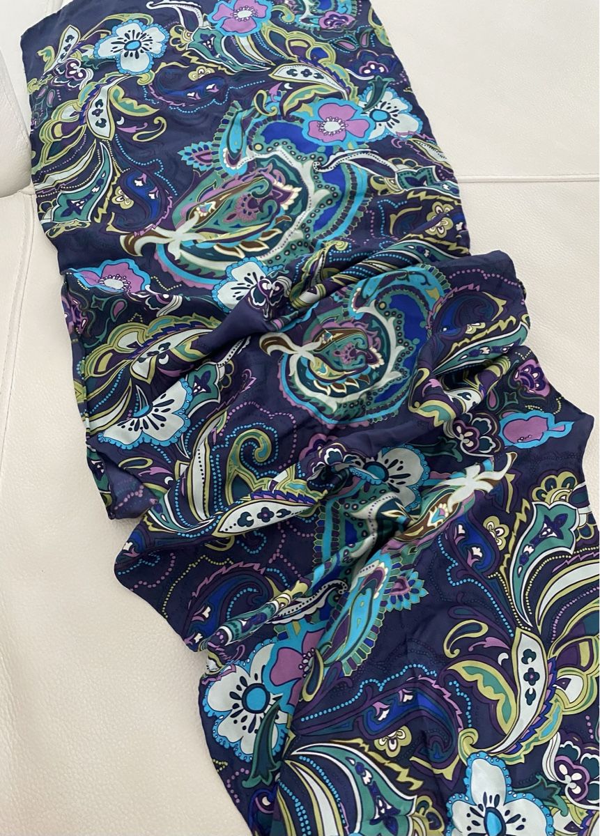 Foulard & Sciarpe: Seiden Schal 🌸 – Usato da Opfikon venduto da Luis144 6