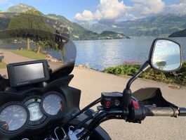 Suzuki DL650A V-Strom 67 PS  17’000 km Top Zustand