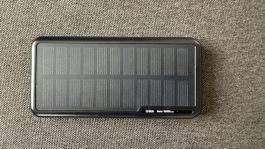 SBS Solar Powerbank