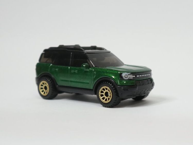 Matchbox Modellini d'auto: Matchbox 2022 Ford Bronco Sport – Nuovo e nell'imballaggio originale da Eschenbach SG venduto da Astalavista 3