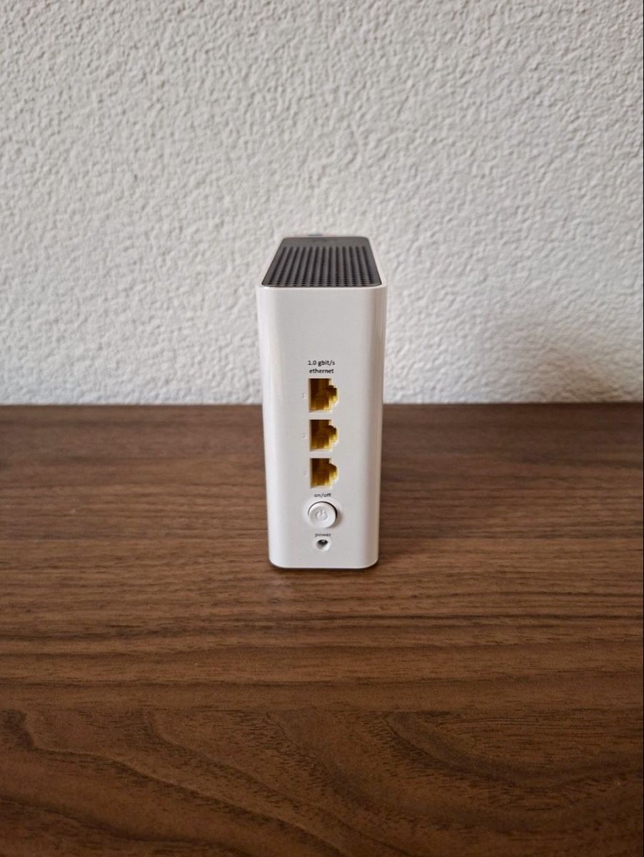 Swisscom Wlan: Swisscom WLAN Box 2 – Neu (gemäss Beschreibung) aus Wernetshausen von NadineSW 2