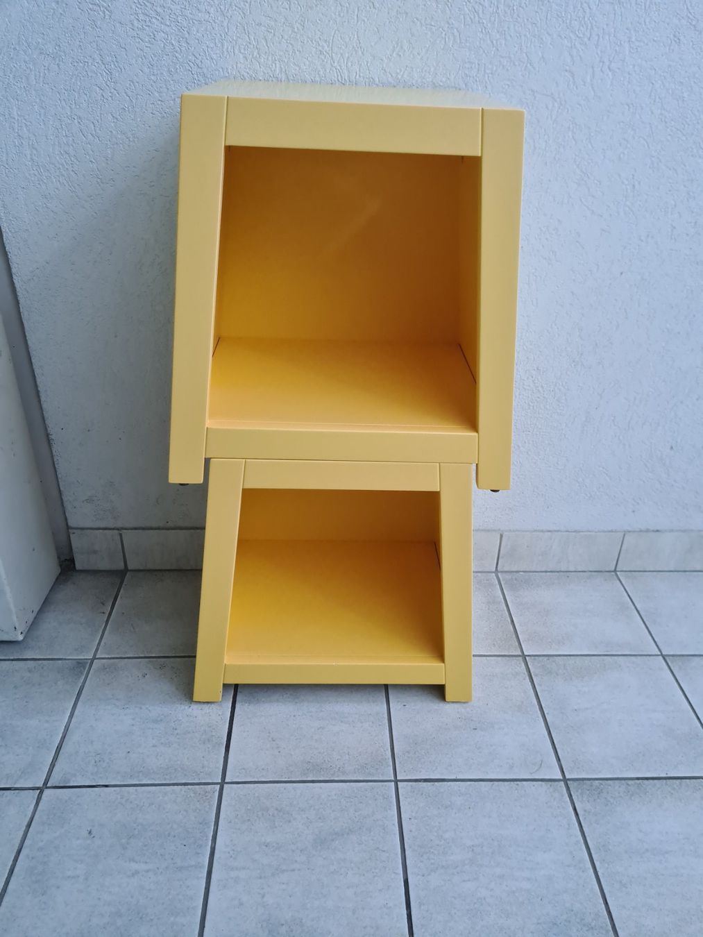 Comodini: Petit meuble design  decolorer – Usato da Monthey venduto da 187-zeroo 6