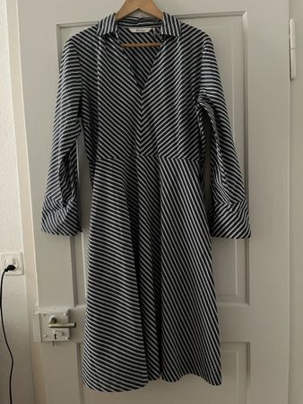 Sommerkleid and less Grösse 42
