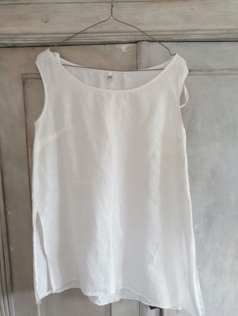 Weisses Leinentop 42