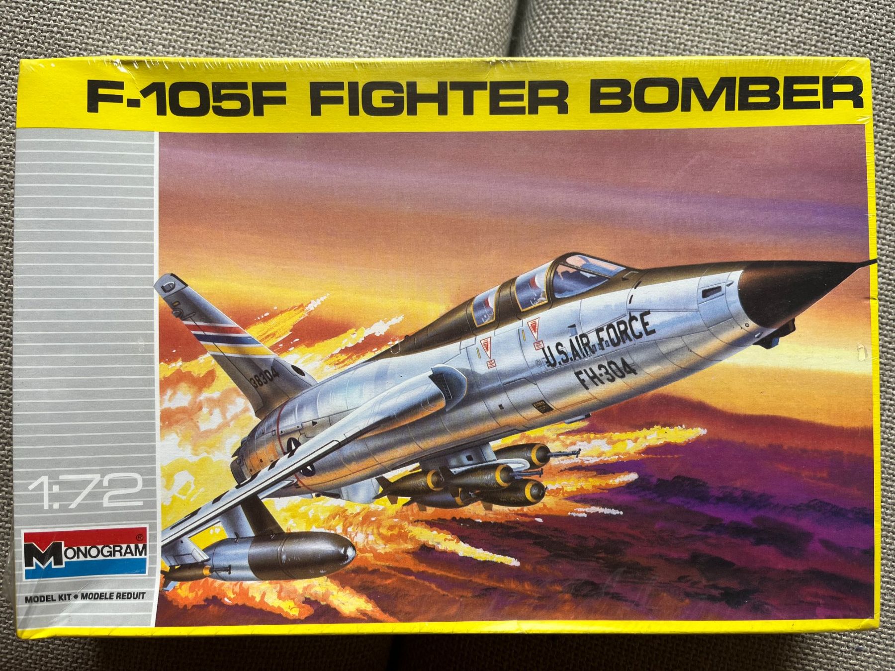 Kits de montage: 1:72 F-105F (Monogram 5450) – Neuf avec emballage d'origine à Ennenda par Oo1-Zuni