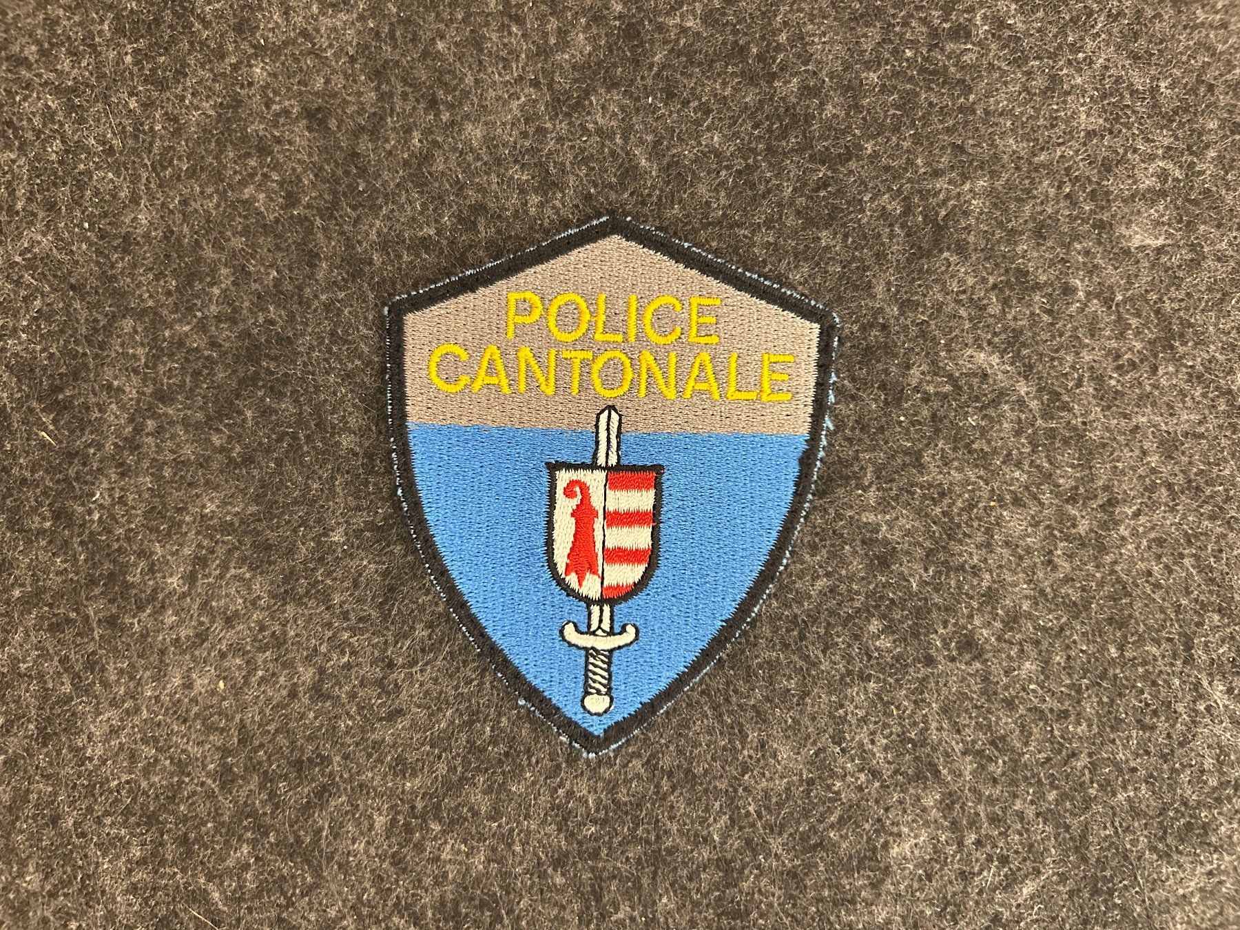 Placchette & Badge: Patch, JU, Police Cantonale – Usato da Berikon venduto da DGC-1995