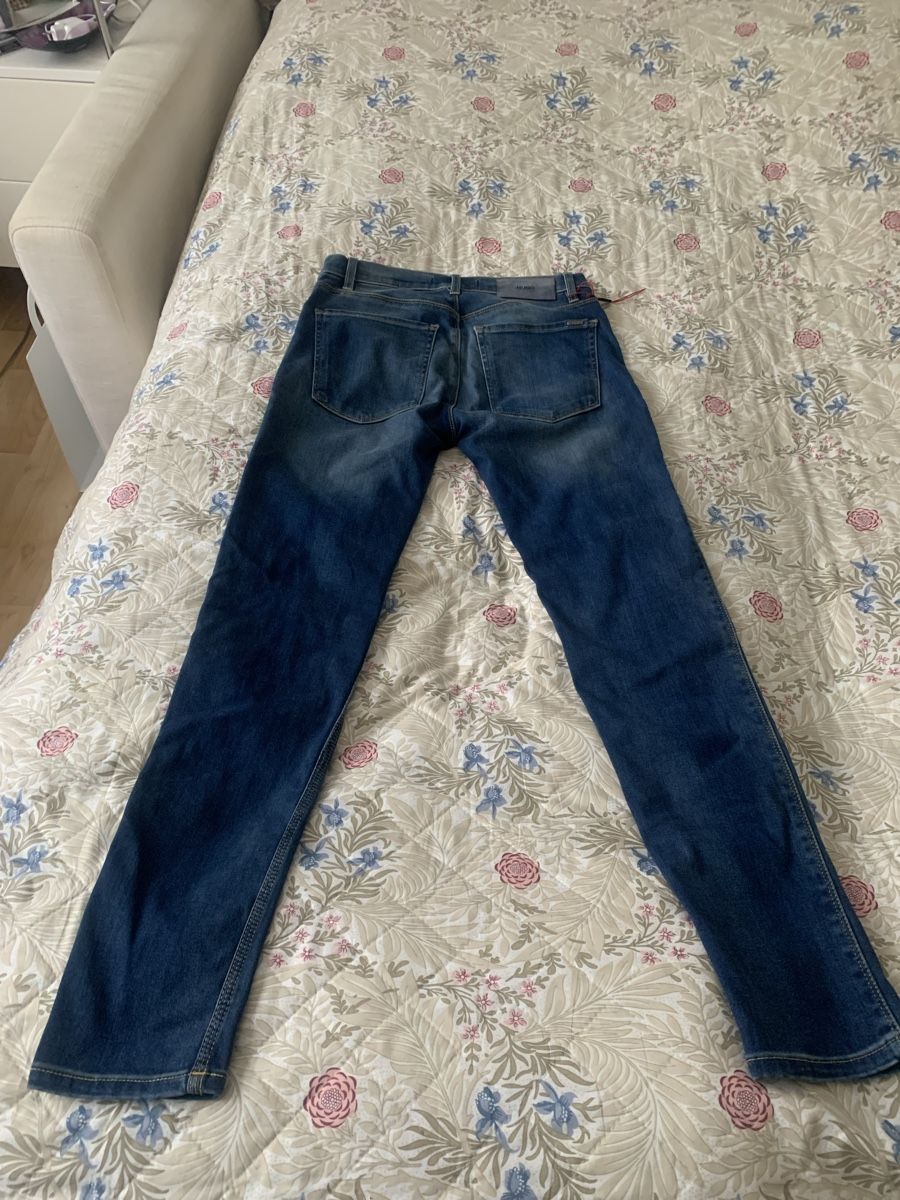 Hugo Boss Pantaloni: Hugo Boss Hose – Usato da Zürich venduto da 1979mausi 3
