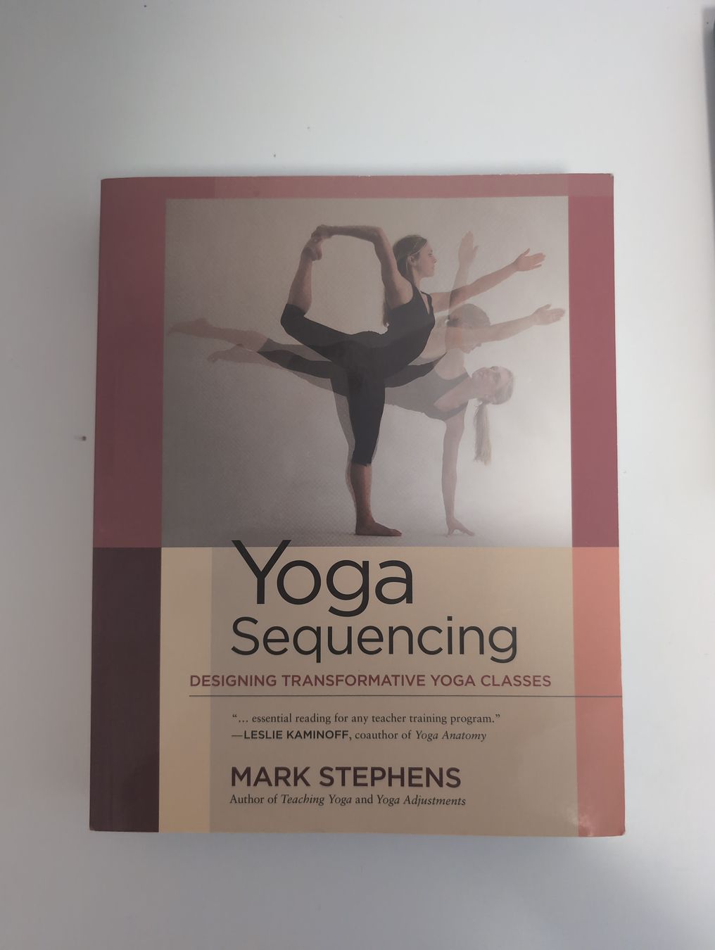 Livres: Libro Yoga sequencing in inglese  – D'occasion à S. Pietro par van_2826