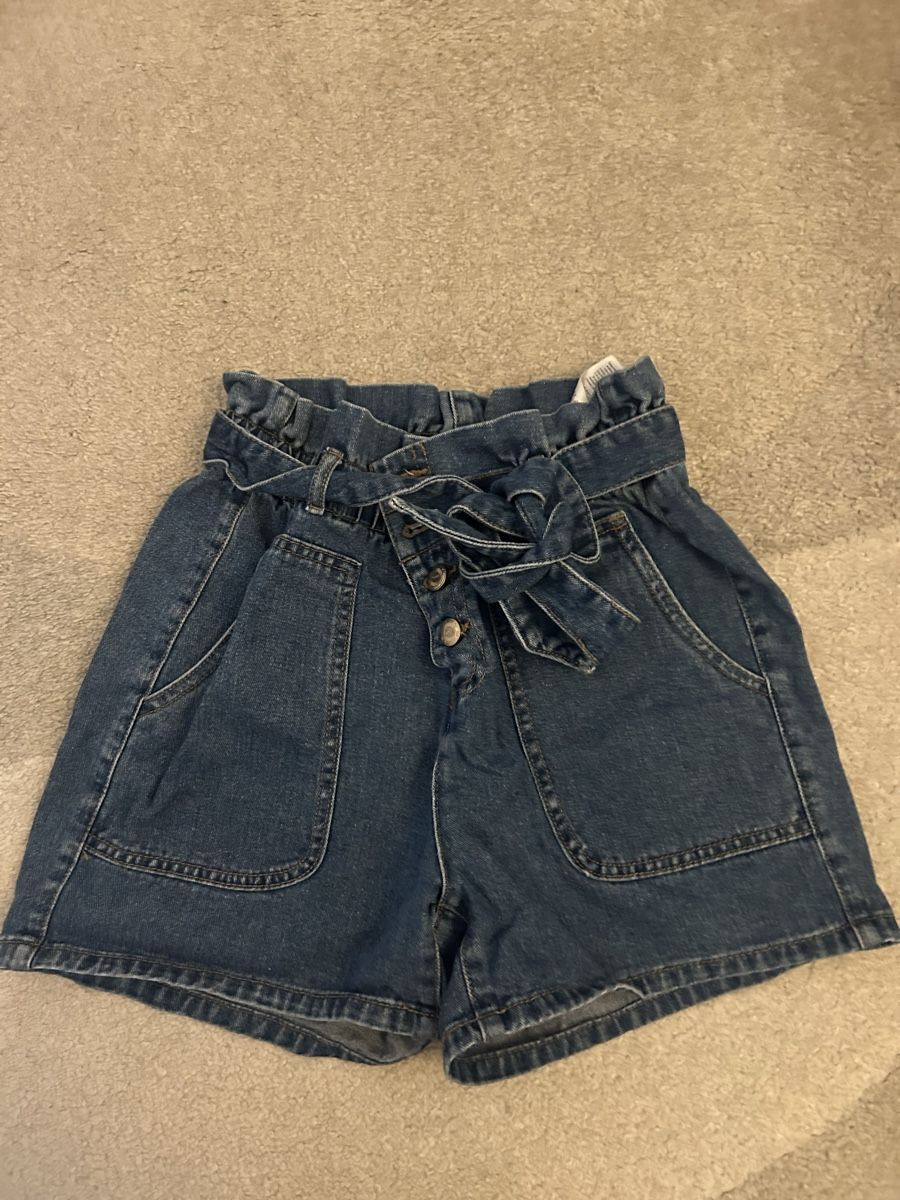 Only Jeans: Shorts – D'occasion à Zürich par AJO91
