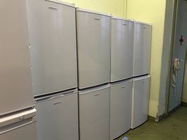 neuer Kibernetik Kühlschrank KS64 H:830, T: 515, B: 475 mm