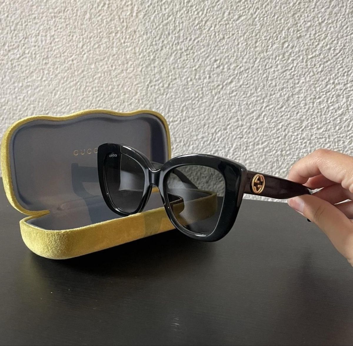 Gucci Brillen & Gläser: GUCCI GG 0327S 001 – Neu (gemäss Beschreibung) aus Oberengstringen von mni_h8tq