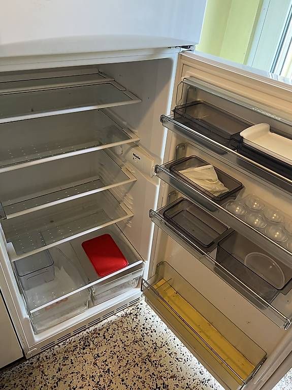 Frigoriferi: Frigo et congélateur MIELE – Usato da Epalinges venduto da jpe_2twg 3