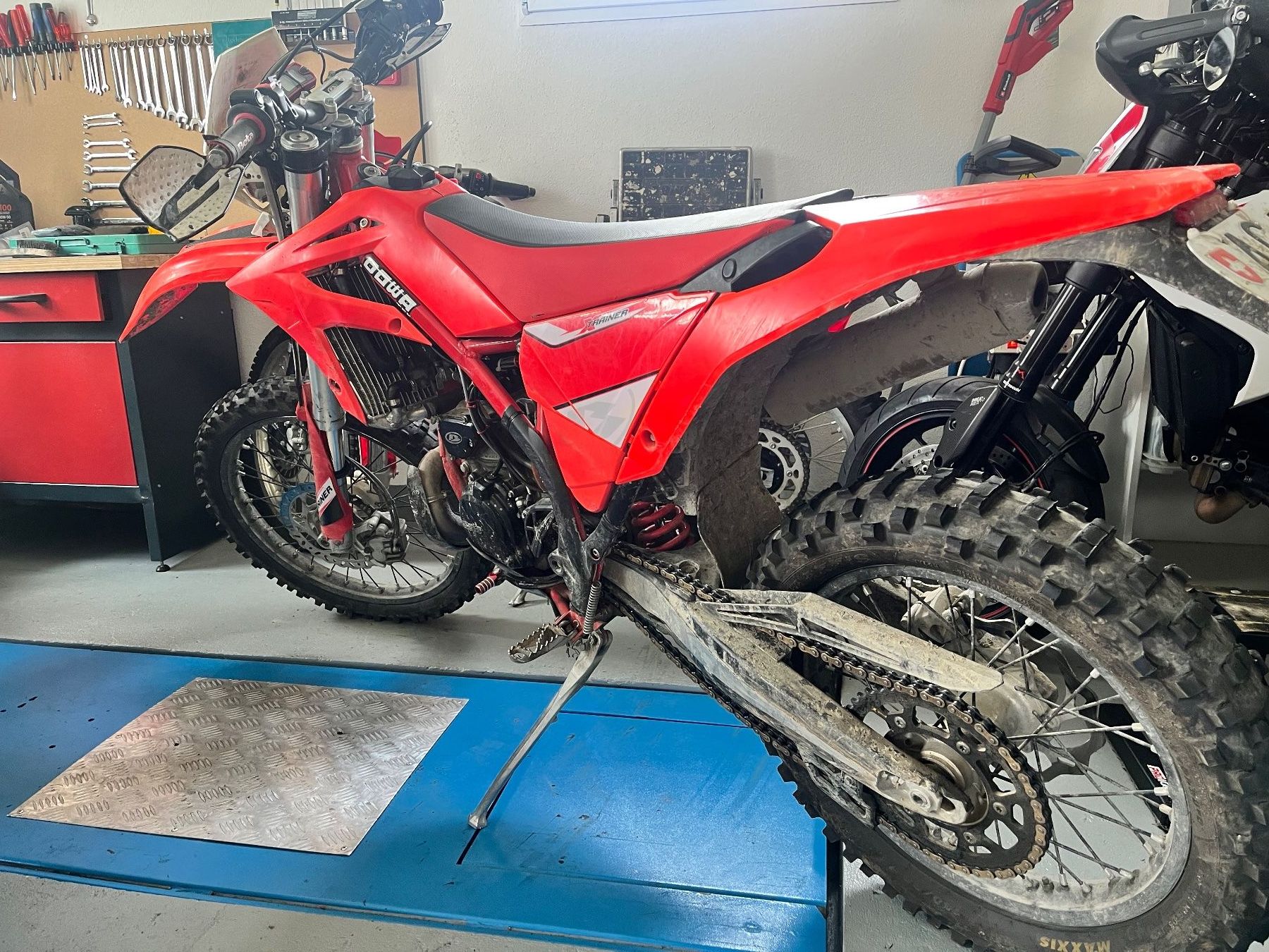 Beta Enduro: Beta X -Trainer 300 2 Takt – Gebraucht aus Mellingen von durki000