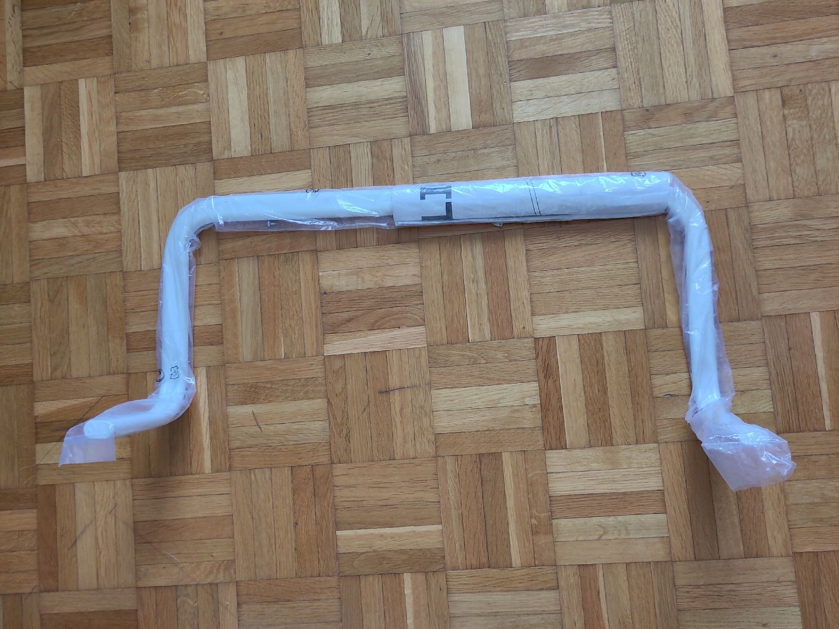 Ikea Garderobe: MULIG Kleiderstange – Neu und originalverpackt aus Zürich von ili_jzy7