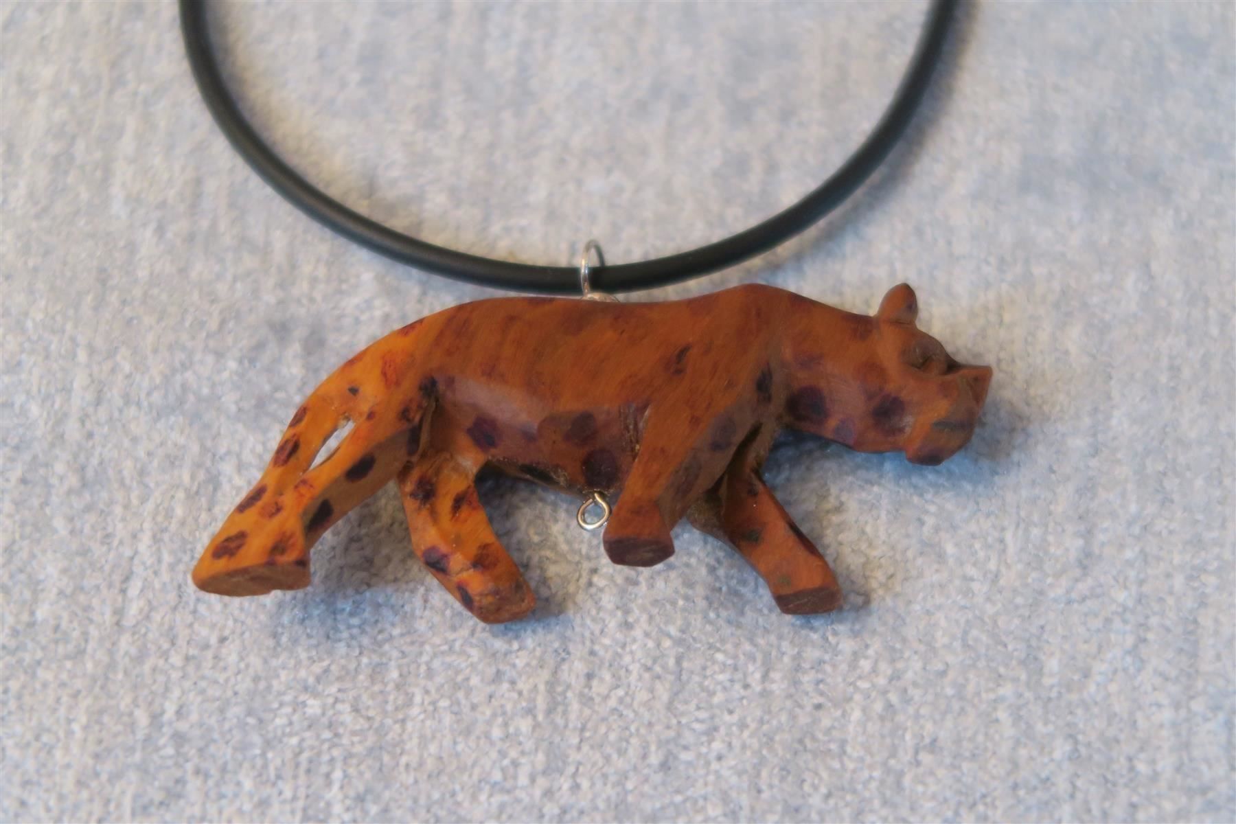Catenine: Kette mit Anhänger Tierfigur – Usato da Brittnau venduto da marlenestone 1